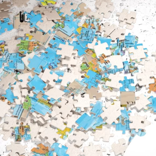 Puzzle 120 piese, 20 x 29 cm, carton alb perlat, harta lumii