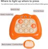 Jucarie interactiva Speed Push, joc de viteza apasare taste tip Pop-It, design consola, portocalie