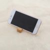 Breloc din lemn, functie suport telefon sau tableta
