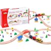 Traseu din lemn Kids Toyland, oras cu accesorii, locomotiva cu baterii, 46 de piese