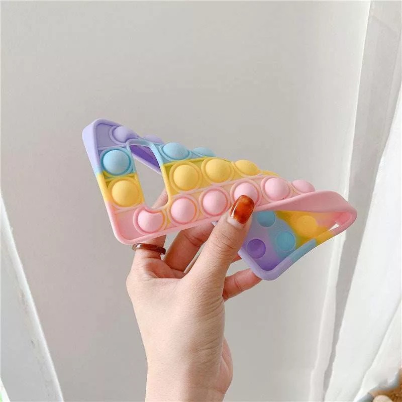 Husa antistres Pop It! pentru Apple iPhone 13 Pro, multicolora — varianta 4