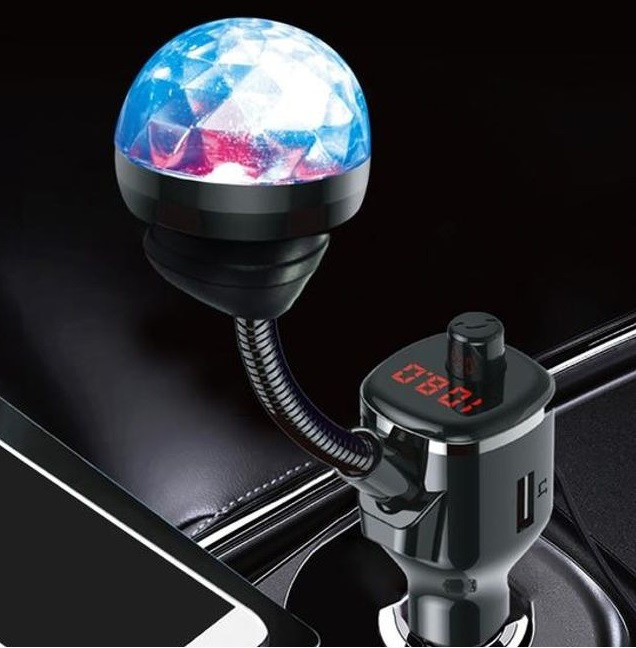 Modulator FM Bluetooth 7 in 1 DiscoLight M1, 2 x USB 2.1A, Mp3, redare USB/microSD, functie handsfree — varianta 4