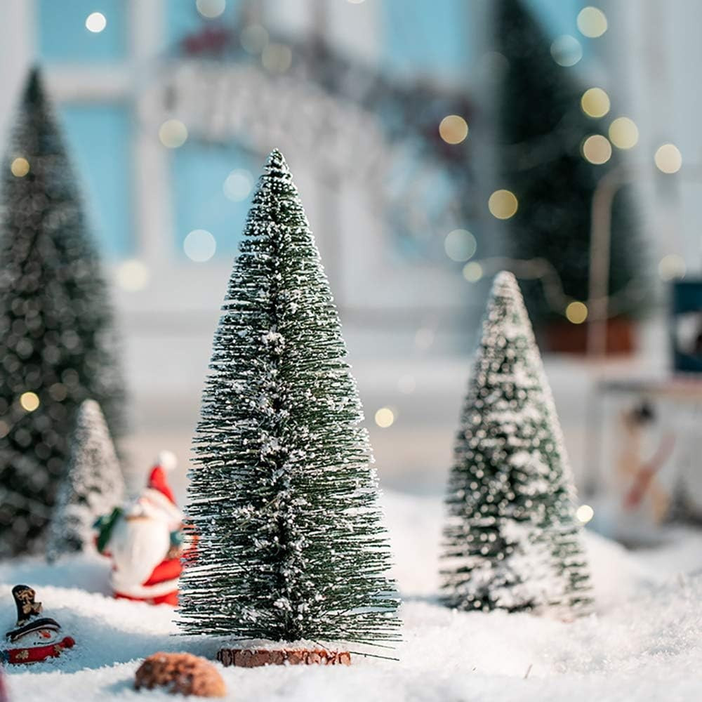 Brad artificial de Craciun, ornament pentru masa, pe suport lemn, 20 cm, argintiu — varianta 4