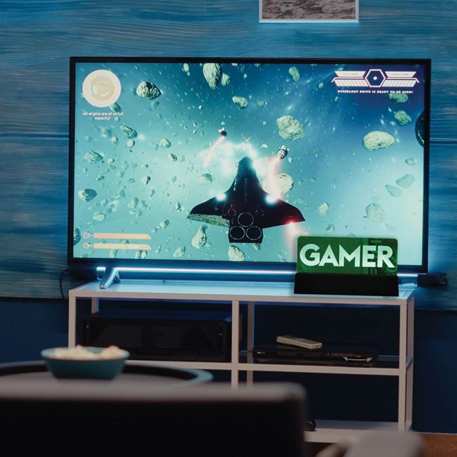 Lampa GAMER cu Lumina Verde 18.5x3x10cm — 3