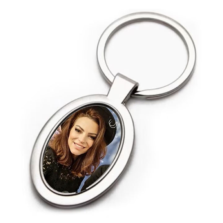 Breloc metalic personalizat cu poza ta, inel de sustinere metalic, oval — varianta 2